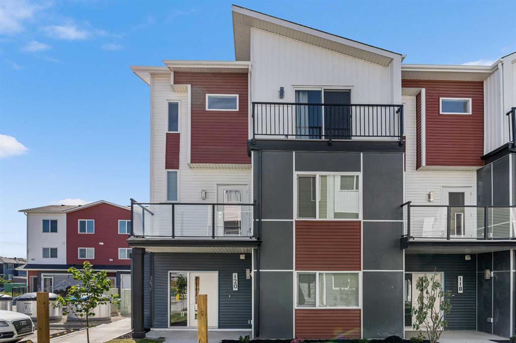 120 Red Sky Villas NE, Calgary, Alberta, T3N 2M2