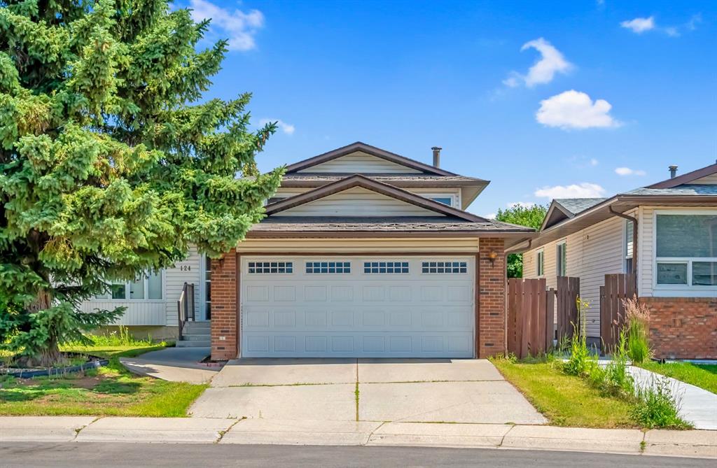 124 Whiteram Close NE, Calgary, Alberta, T1Y 5X8