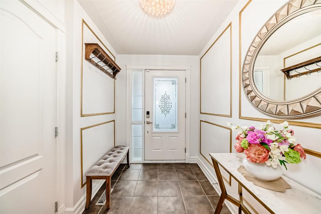 232 Valhalla Crescent NW, Calgary, Alberta, T3A 2A1