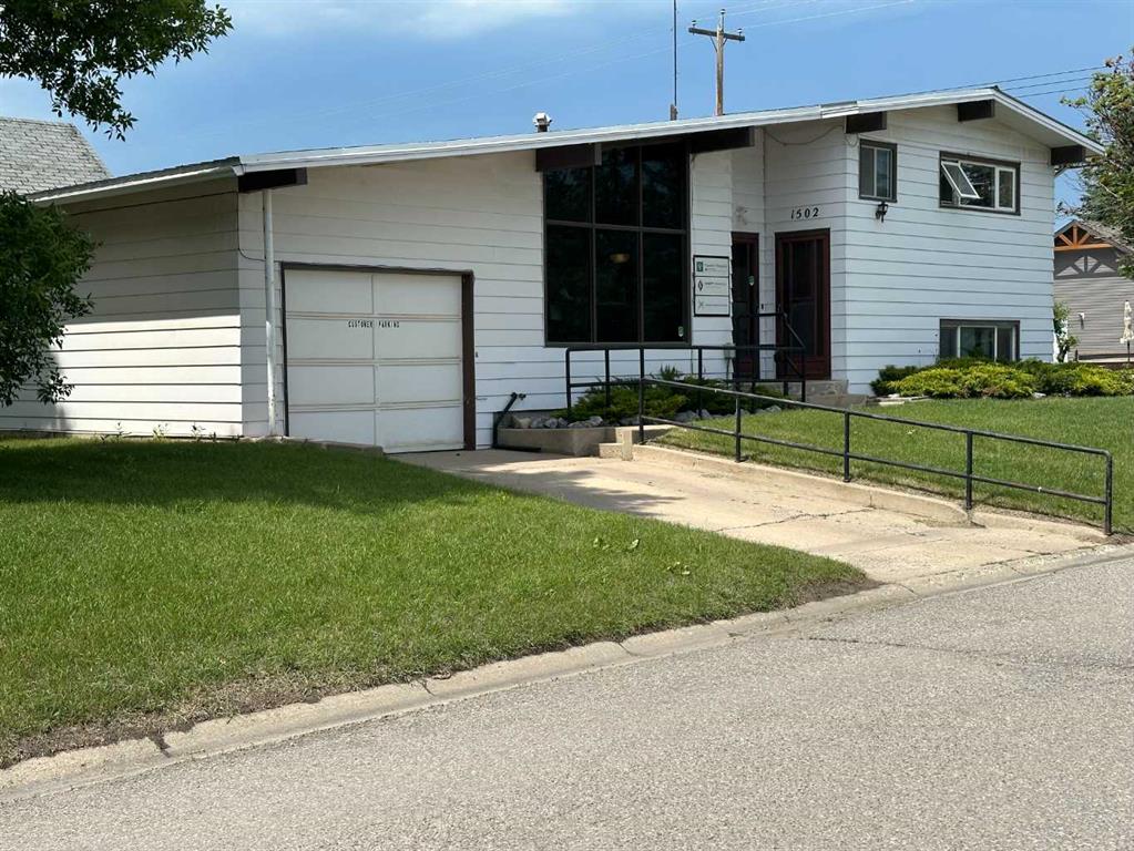 1502 20 Avenue, Didsbury, Alberta, T0M 0W0