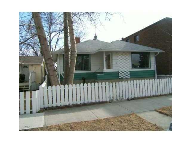 35 4 Avenue SE, High River, Alberta, T1V 1G3