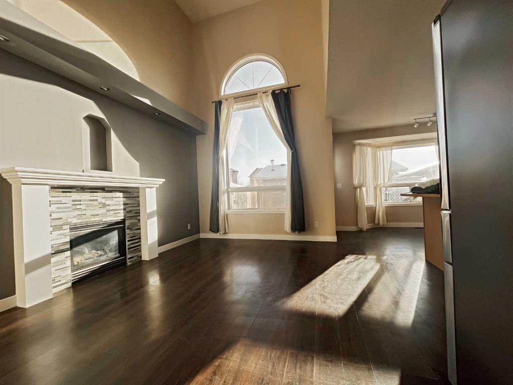 84 Martinvalley Crescent NE, Calgary, Alberta, T3J4L7