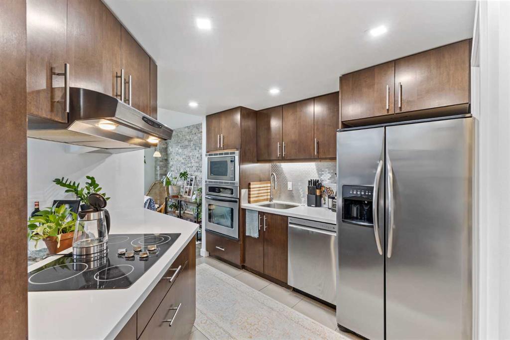 #910 1304 15 Avenue SW, Calgary, Alberta, T3C 0X7