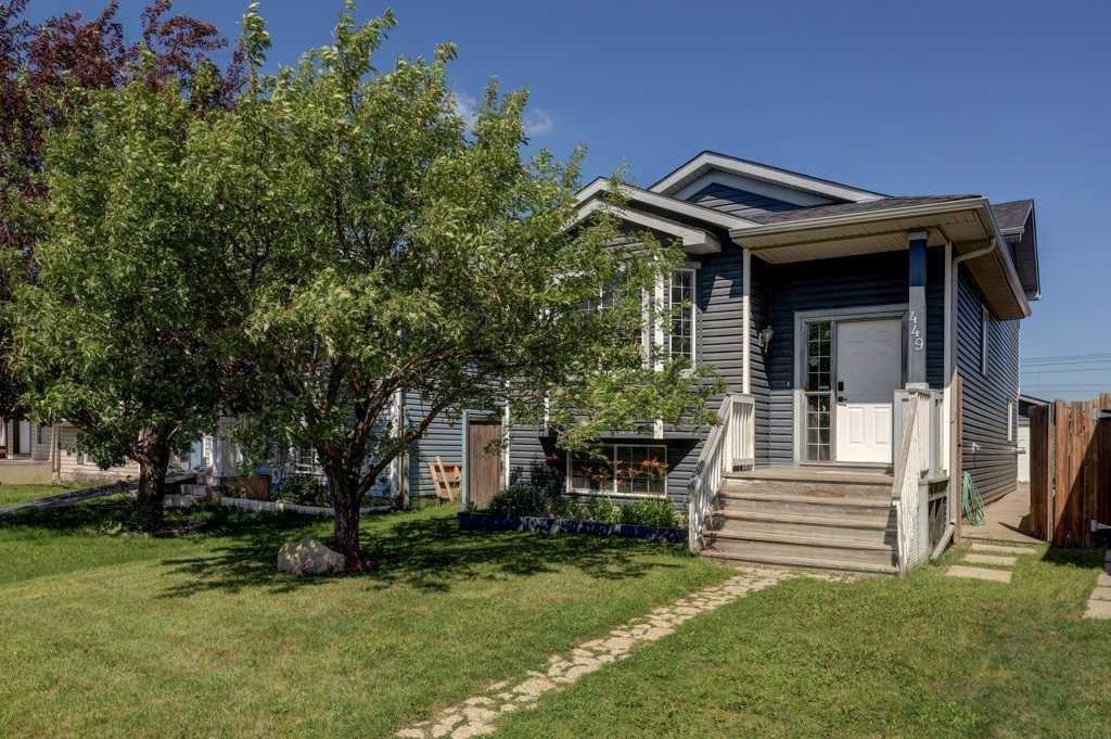 449 Martindale Drive NE, Calgary, Alberta, T3J 3Z8