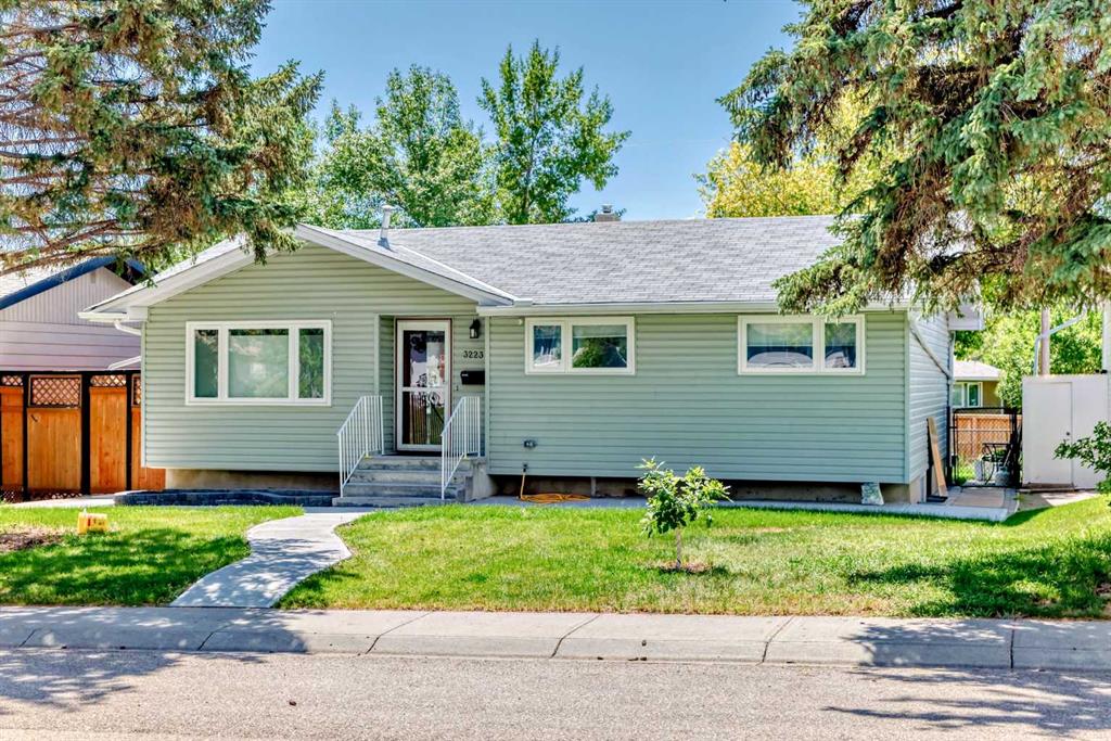3223 Barr Road NW, Calgary, Alberta, T2L 1M7
