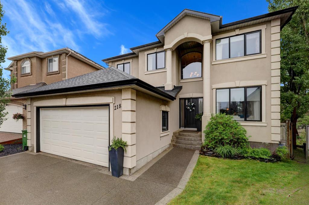 218 Simcrest Heights SW, Calgary, Alberta, T3H 4K2