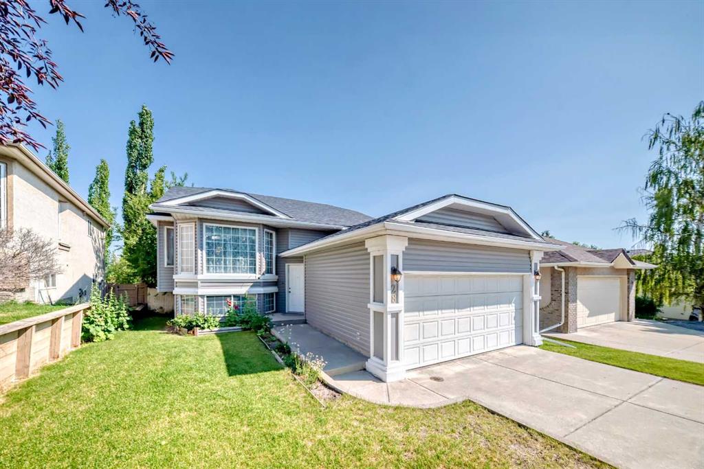 28 Harvest Oak Drive NE, Calgary, Alberta, T3K4E2
