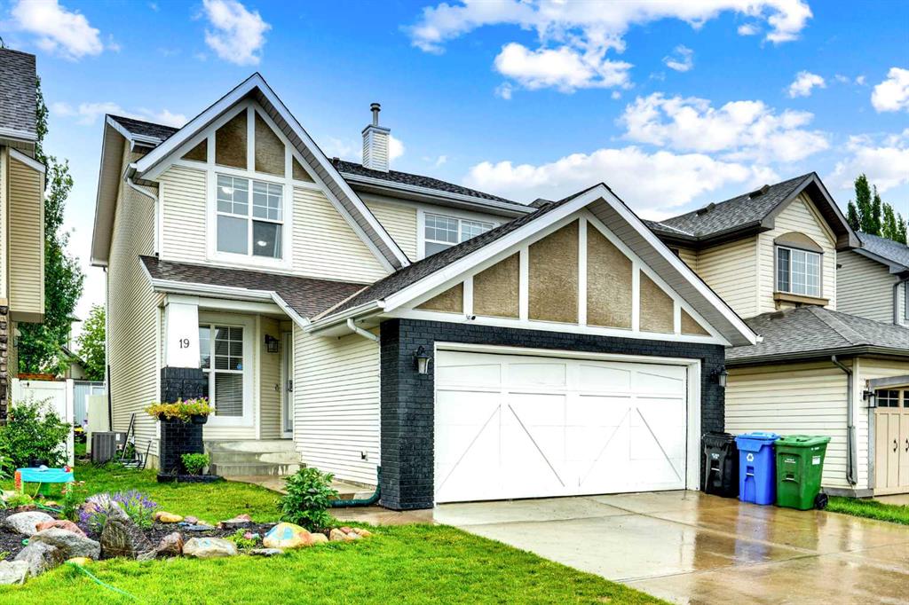 19 New Brighton Drive SE, Calgary, Alberta, T2Z 4B2