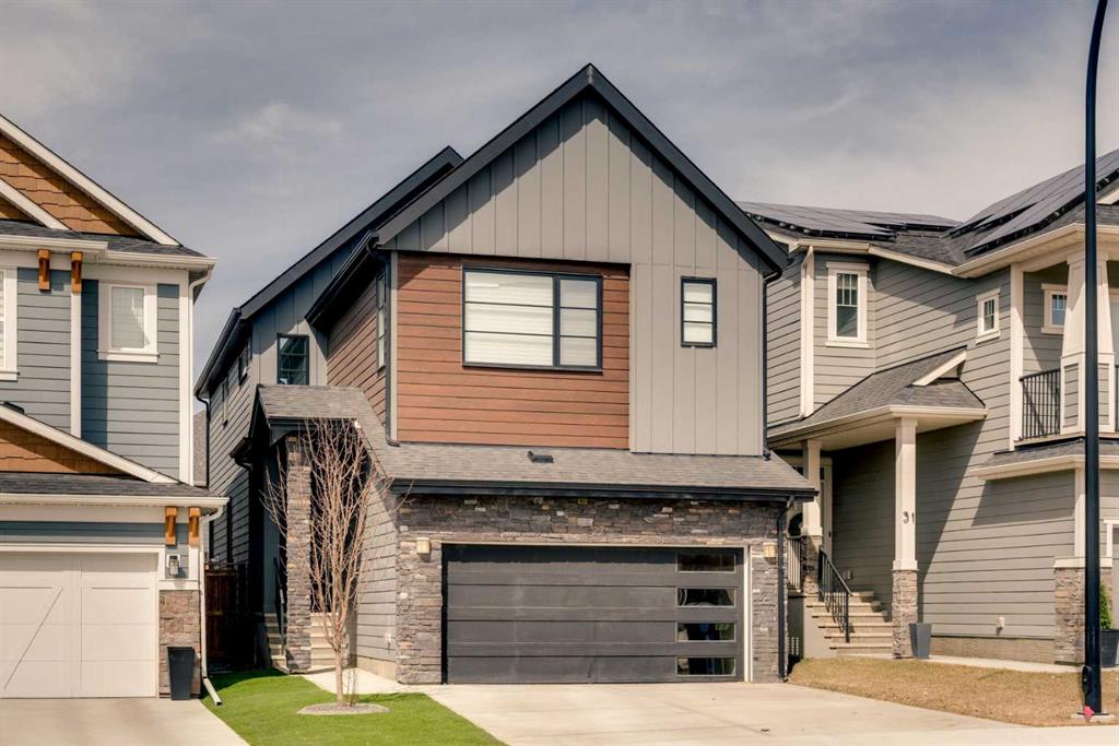 27 Cranbrook Court SE, Calgary, Alberta, T3M 2X6