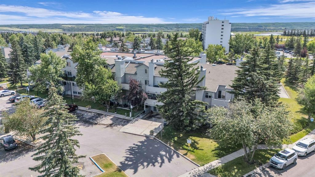 #3108 80 Glamis Drive SW, Calgary, Alberta, T3E 6T7