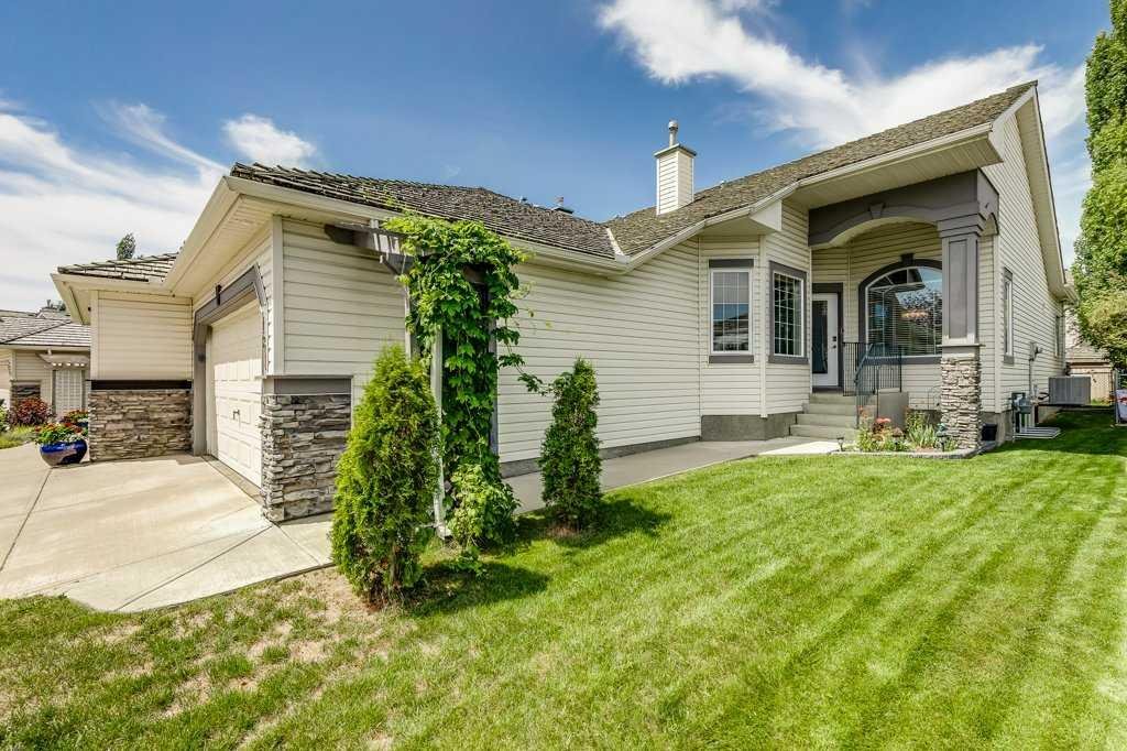 181 Chaparral Villas SE, Calgary, Alberta, T2X 3N5