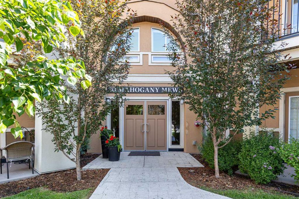 #202 30 Mahogany Mews SE, Calgary, Alberta, T3M 3H4