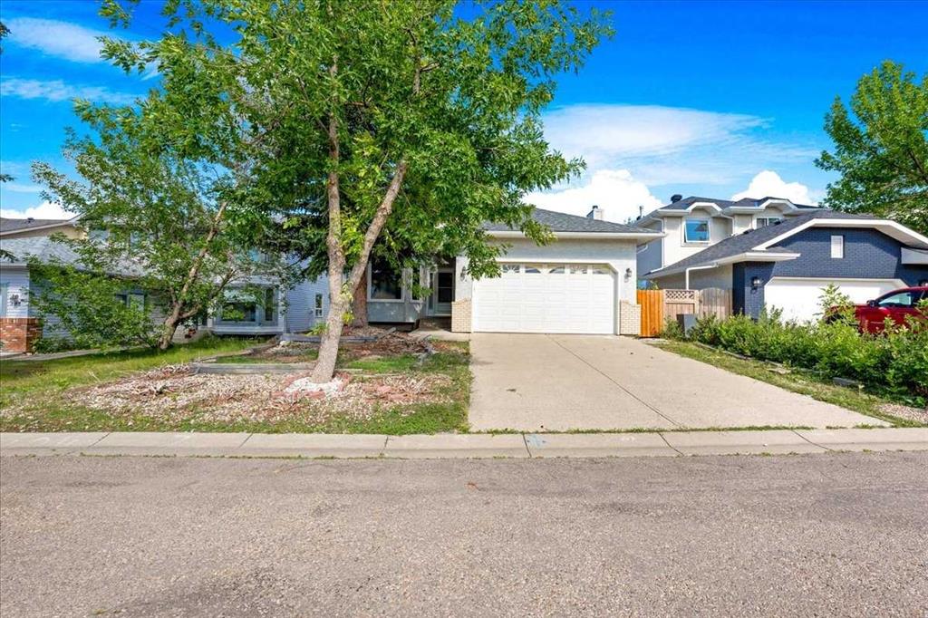 304 Sandpiper Circle NW, Calgary, Alberta, T3K 3V1
