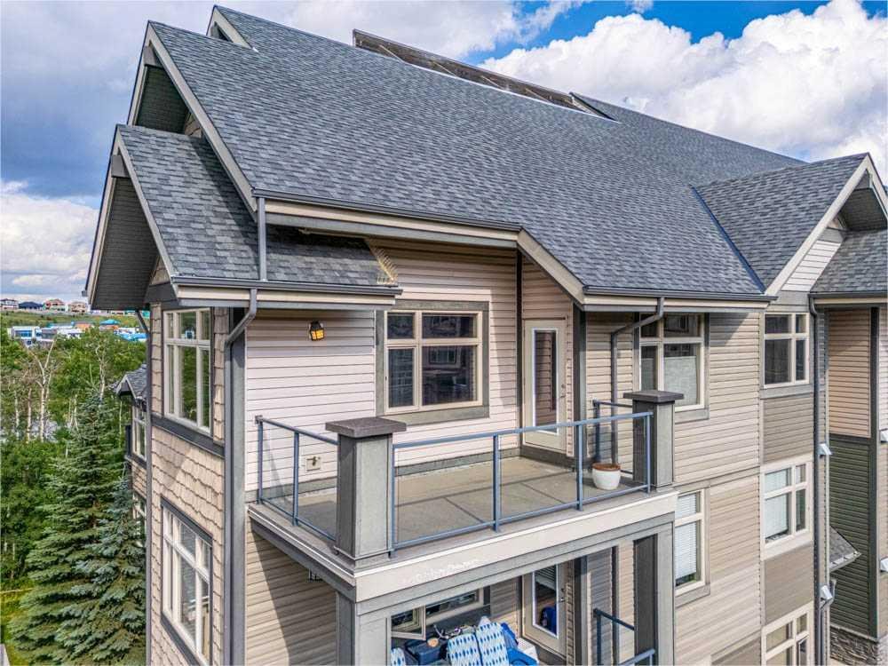 #403 35 Aspenmont Heights SW, Calgary, Alberta, T3H 0E5