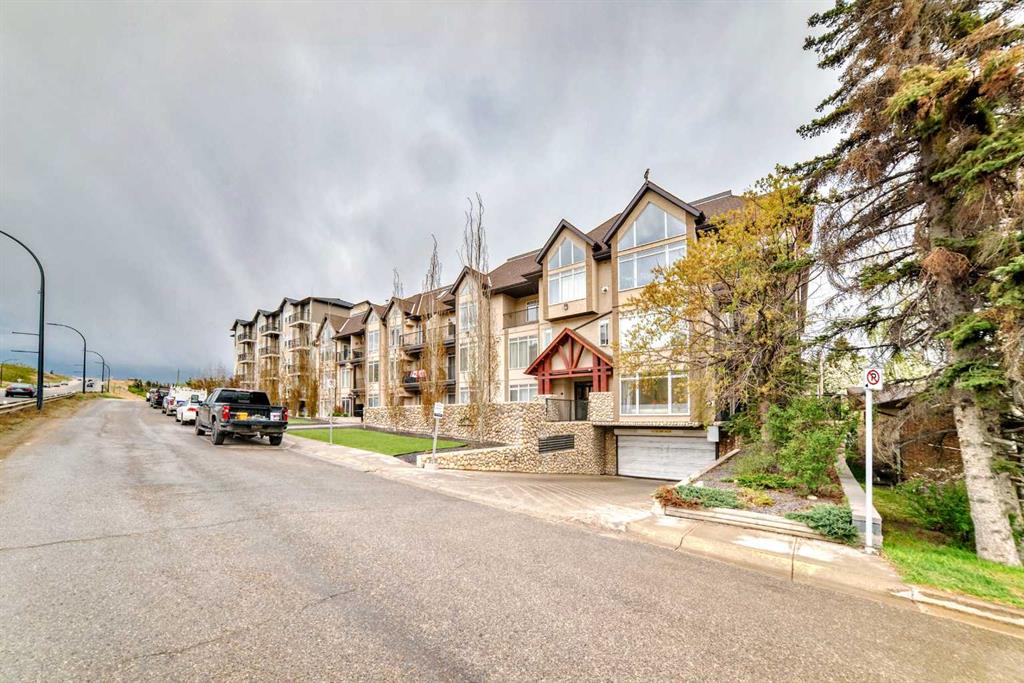 #208 141 Mountain Street, Cochrane, Alberta, T4C 1Z5