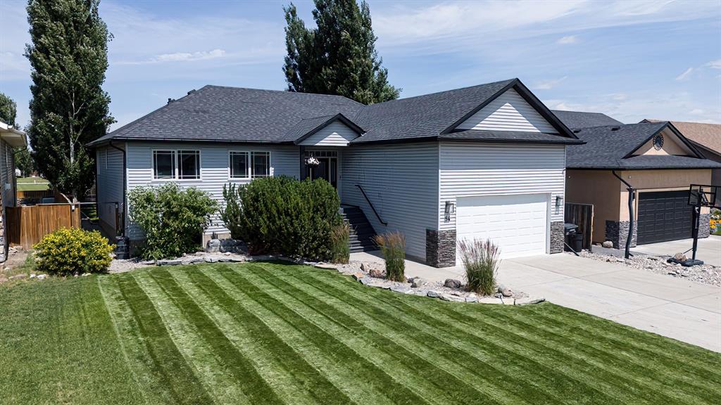 54 Westlynn Spur, Claresholm, Alberta, T0L 0T0
