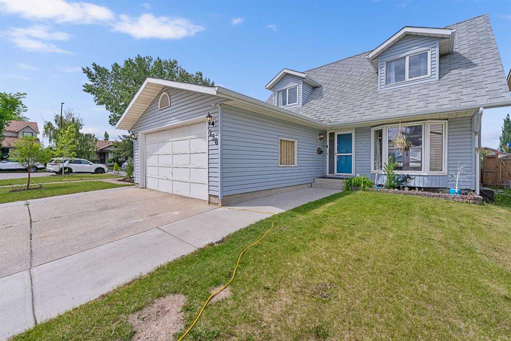 256 Scenic Way NW, Calgary, Alberta, T2L 1B8