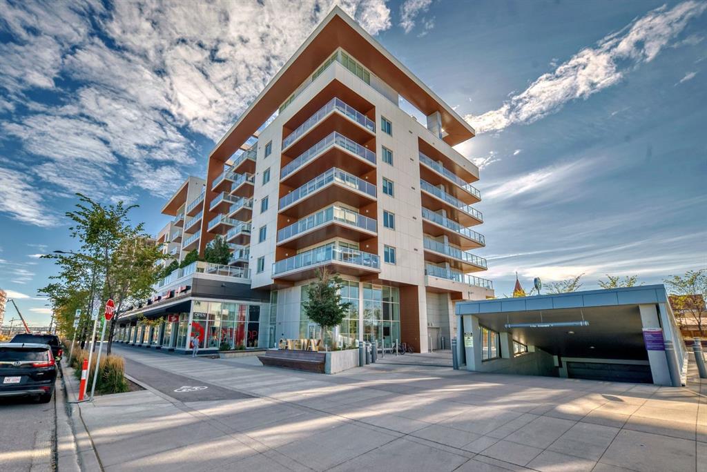 #313 8445 Broadcast Avenue SW, Calgary, Alberta, T3H6B6