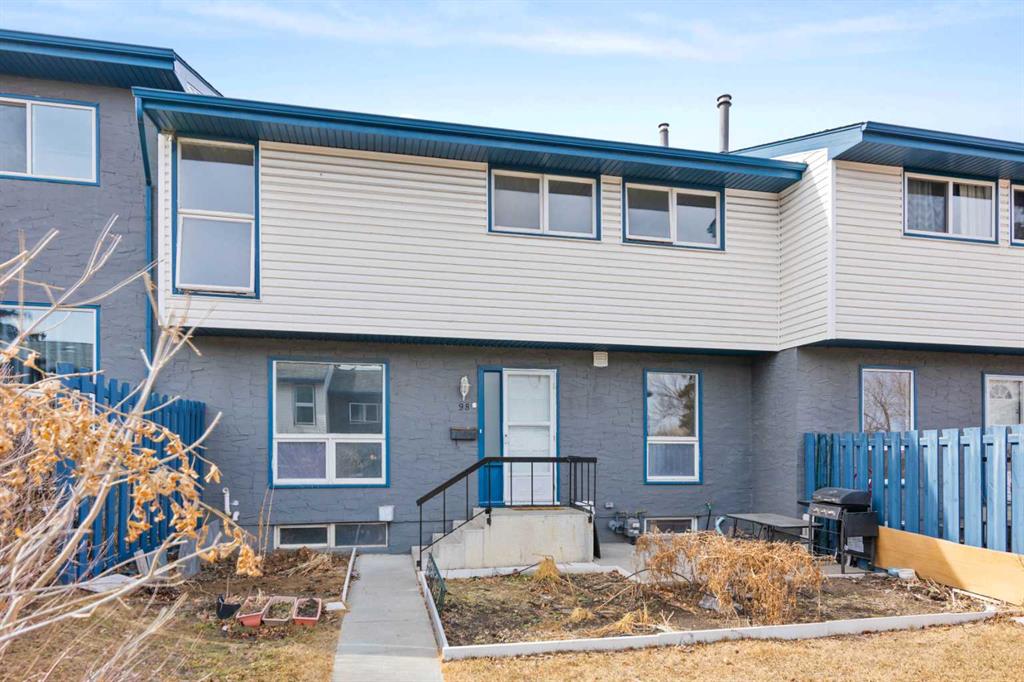 #98 6440 4 Street, Calgary, Alberta, T2K1B8