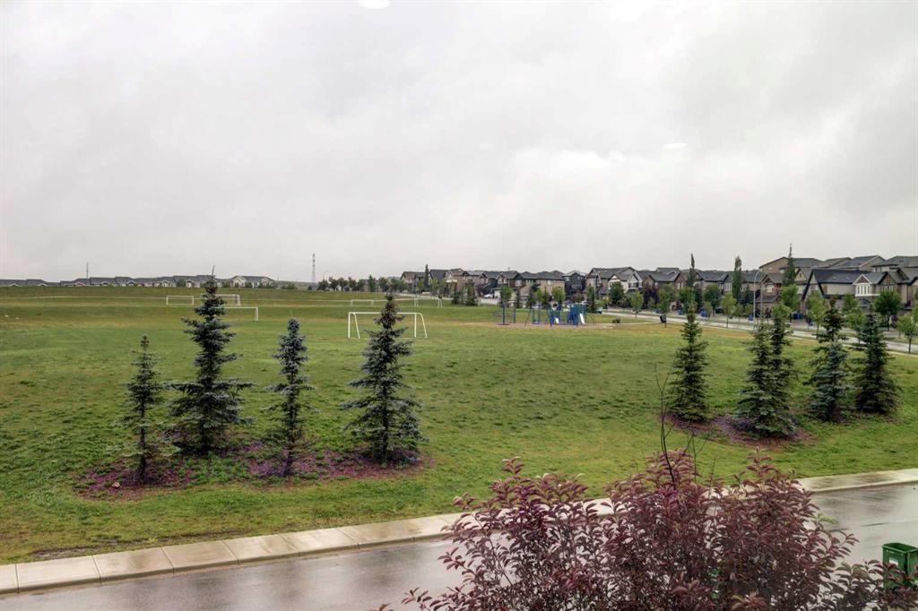 20 Nolancrest Green NW, Calgary, Alberta, T3R 0V7
