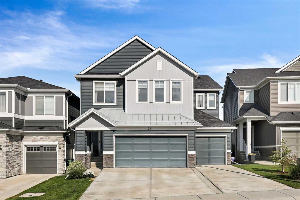 29 Lucas Cove NW, Calgary, Alberta, T3P 1M4