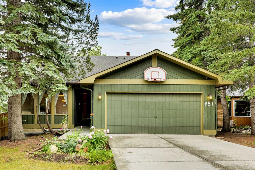 951 Ranch Estates Place NW, Calgary, Alberta, T3G 1M5