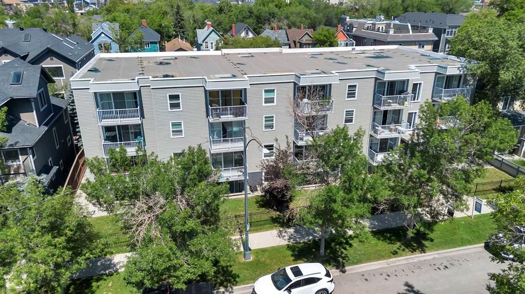 #403 1626 14 Avenue SW, Calgary, Alberta, T3C 0W5