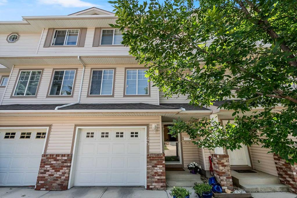 25 Country Hills Cove NW, Calgary, Alberta, T3K 5G7