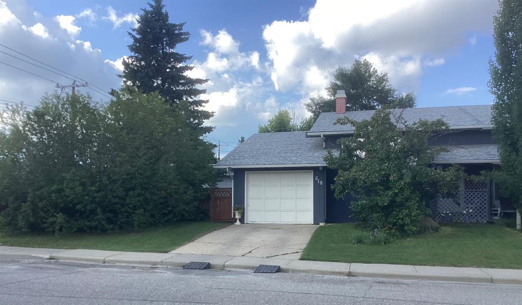 618 110 Avenue SW, Calgary, Alberta, T2W 1W6