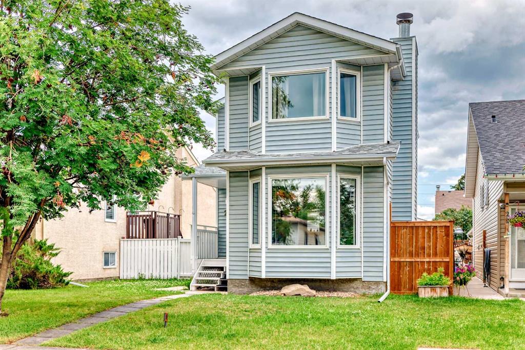 26 Shawglen Way SW, Calgary, Alberta, T2Y 2R1