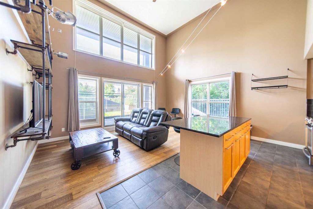 #102 1505 27 Avenue SW, Calgary, Alberta, T2T 1G5