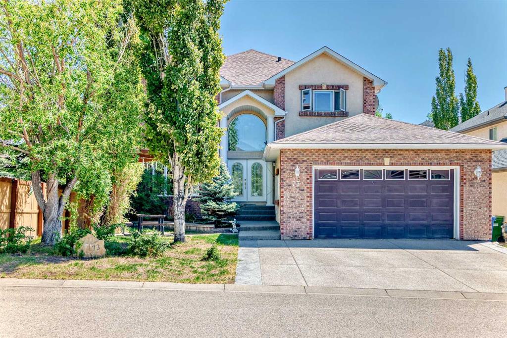 73 Simcoe Close SW, Calgary, Alberta, T3H 4N3