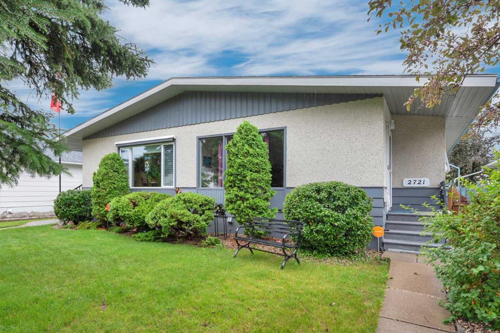 2721 17 Street NW, Calgary, Alberta, T2M 2S5