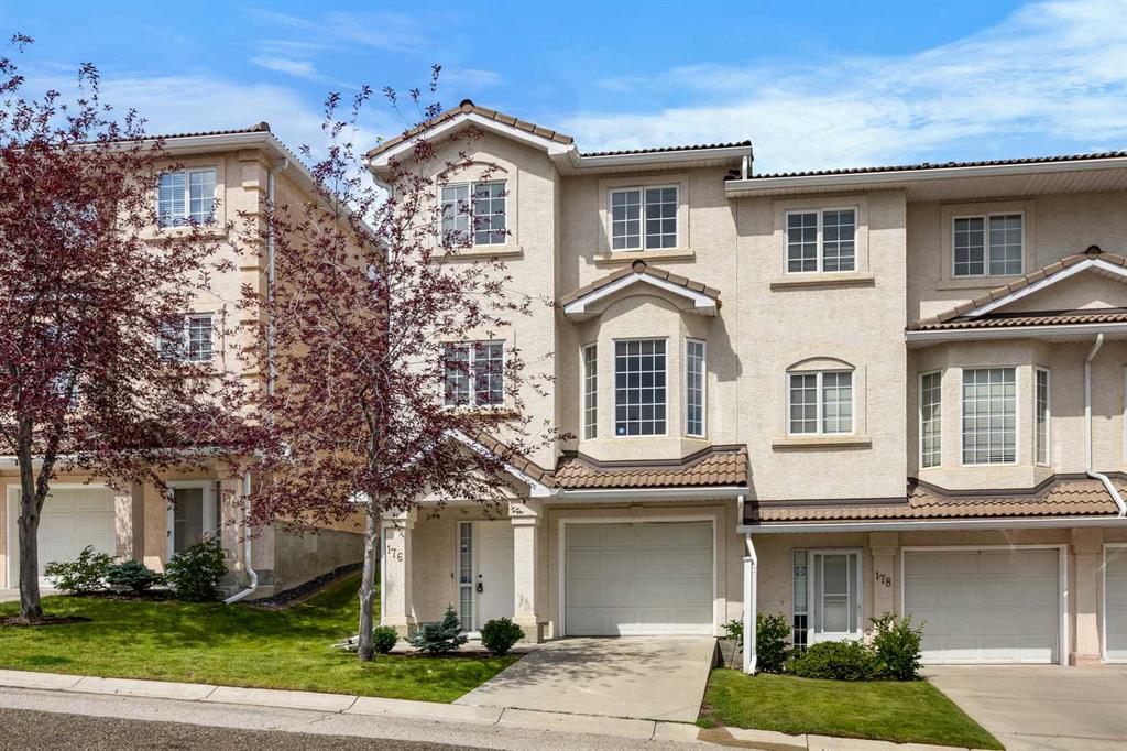 176 Hamptons Link NW, Calgary, Alberta, T3A 5V9