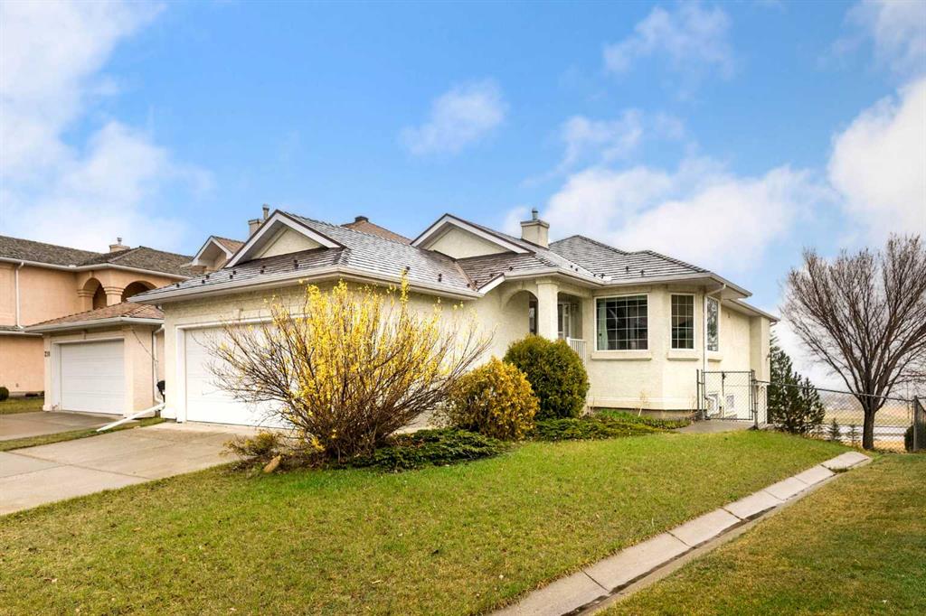 212 Hampstead Gardens NW, Calgary, Alberta, T3A 5Y6