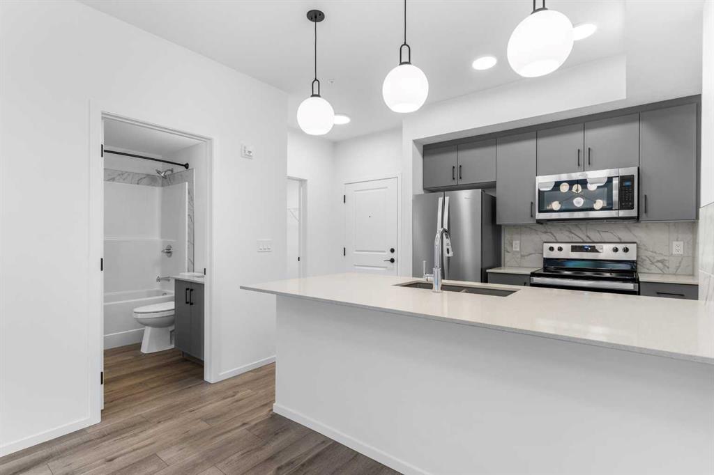 ##217 140 Mahogany Street SE, Calgary, Alberta, T3M 4E1