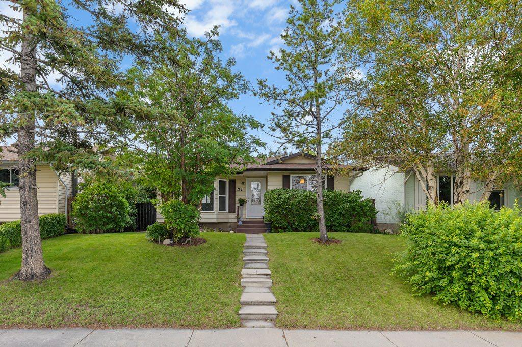 24 Dovely Way SE, Calgary, Alberta, t2b2k8