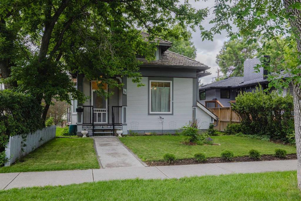 15 Elma Street W, Okotoks, Alberta, T1S 1J7