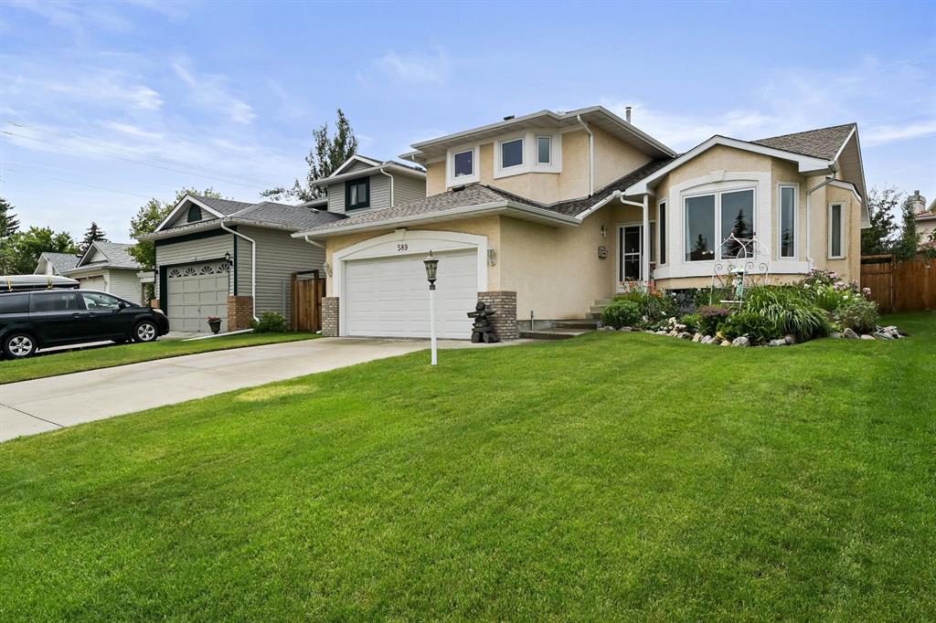 589 Shawinigan Drive SW, Calgary, Alberta, T2Y 2Y5