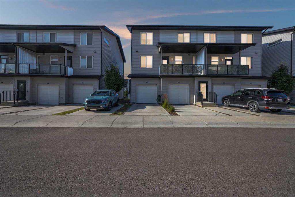 #202 130 Redstone NE, Calgary, Alberta, T3N1M6
