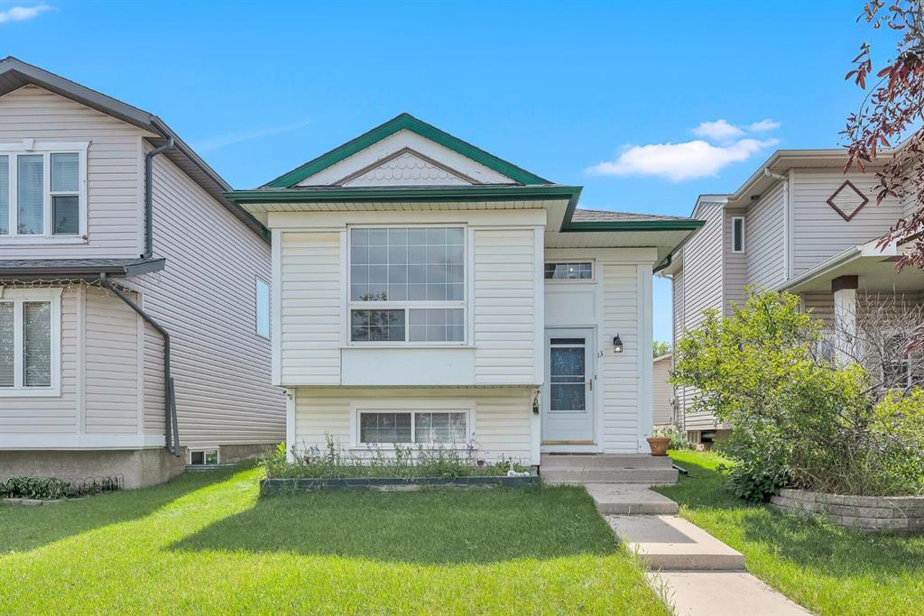 13 Country Hills Drive NW, Calgary, Alberta, T3K4S5