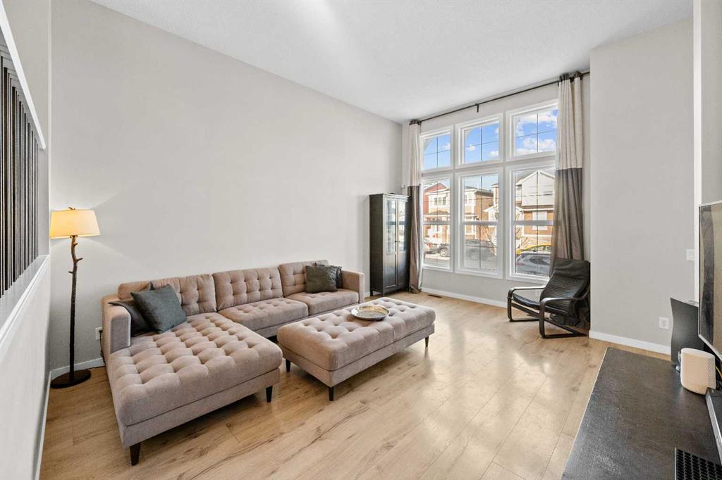15 Red Embers Lane NE, Calgary, Alberta, T3N 0R2