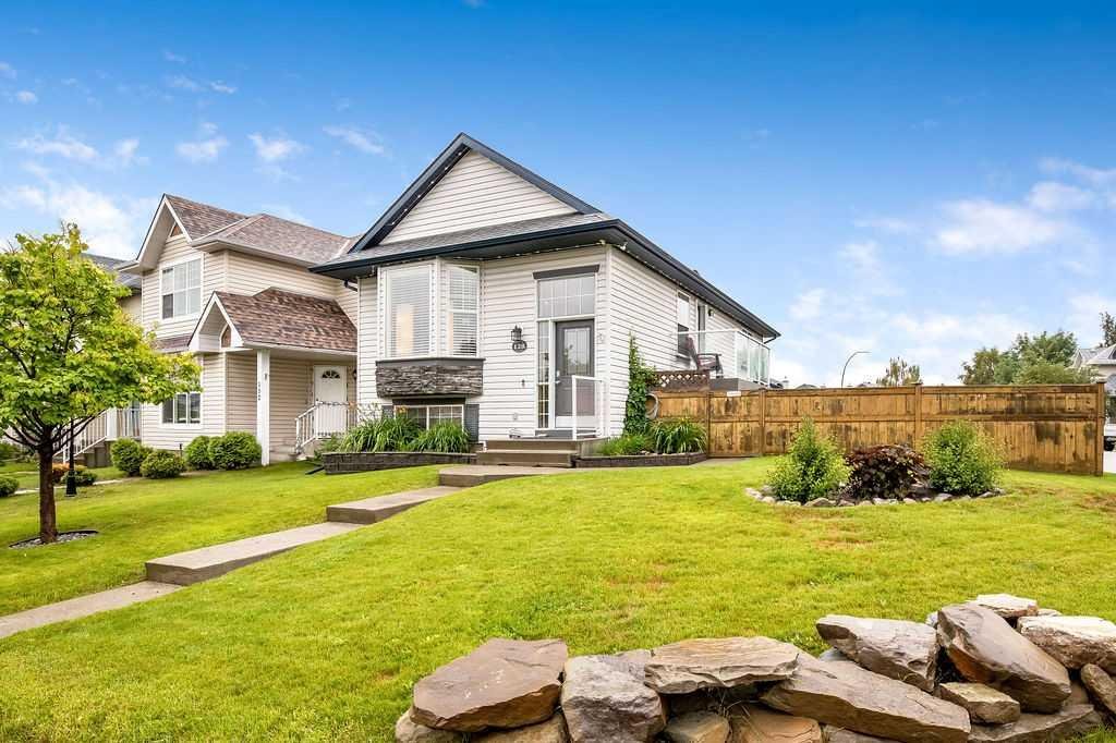 128 Cramond Crescent SE, Calgary, Alberta, T3M 1B8