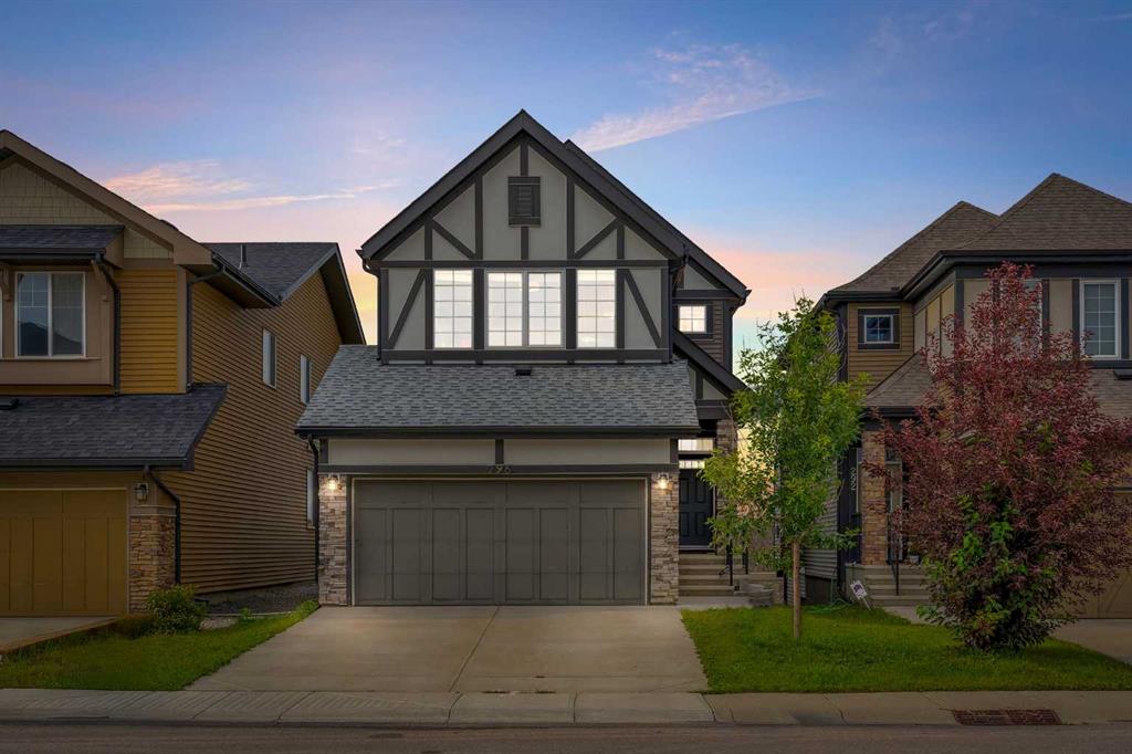 296 Evansborough Way NW, Calgary, Alberta, T3P 0R1