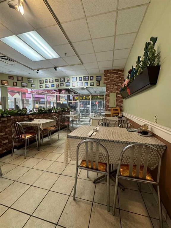 303 Center Street S, Calgary, Alberta, T2G 2B9