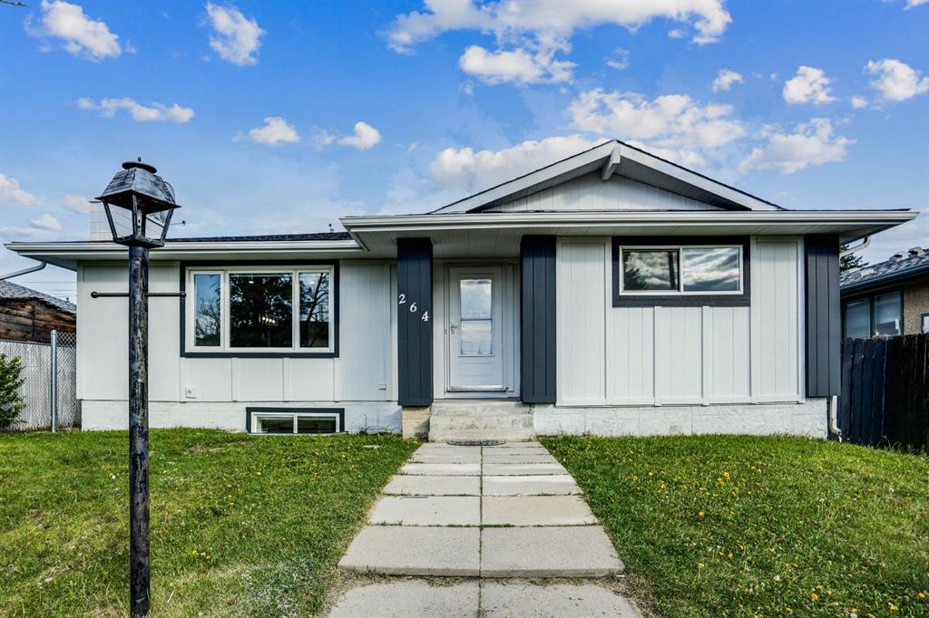 264 Penbrooke Close SE, Calgary, Alberta, T2A 3P1