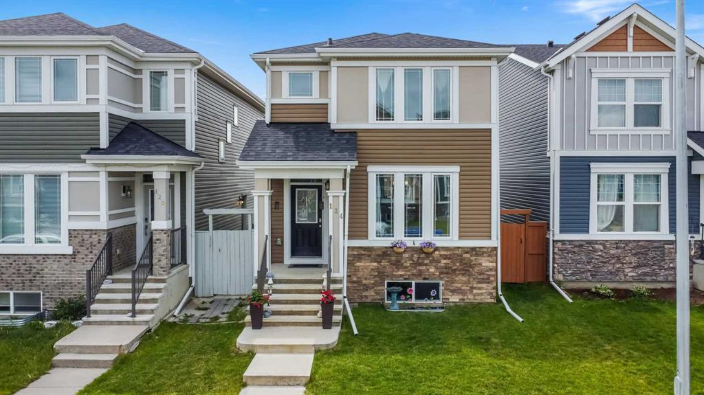 124 Red Embers Crescent NE, Calgary, Alberta, T3N 0R4