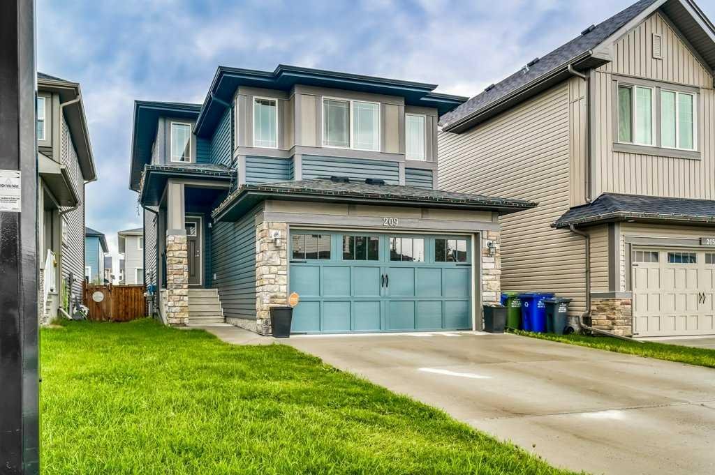 209 Buckskin Way, Cochrane, Alberta, T4C 2R7