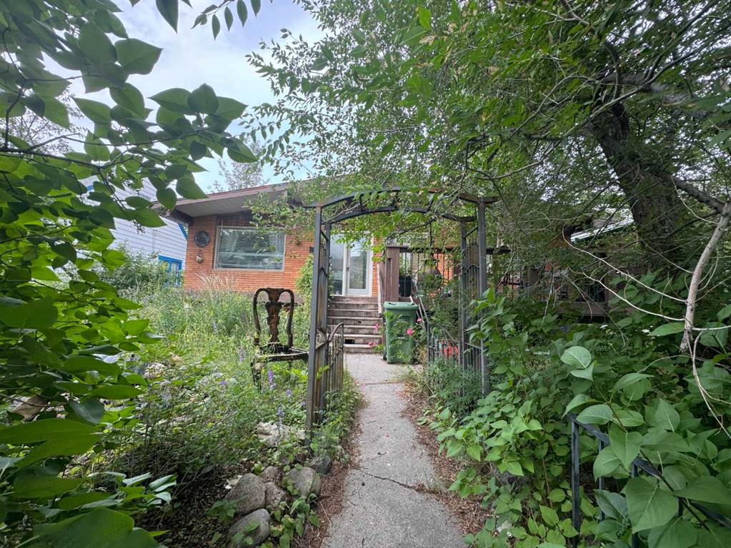 1526 33 Avenue SW, Calgary, Alberta, T2T 1Y3