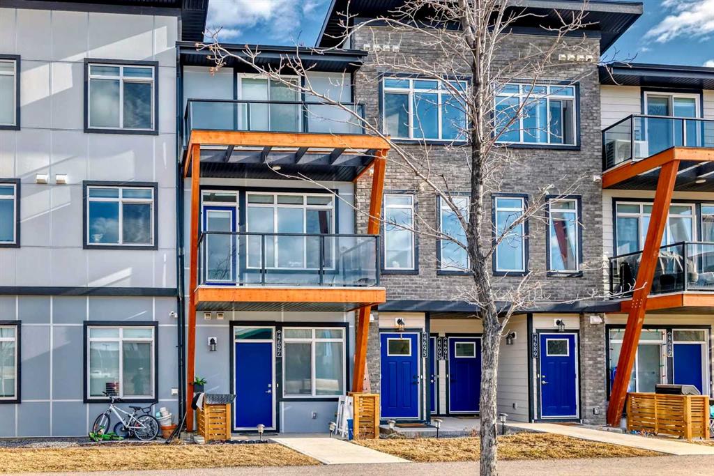 4695 Seton Drive SE, Calgary, Alberta, T3M 3T9